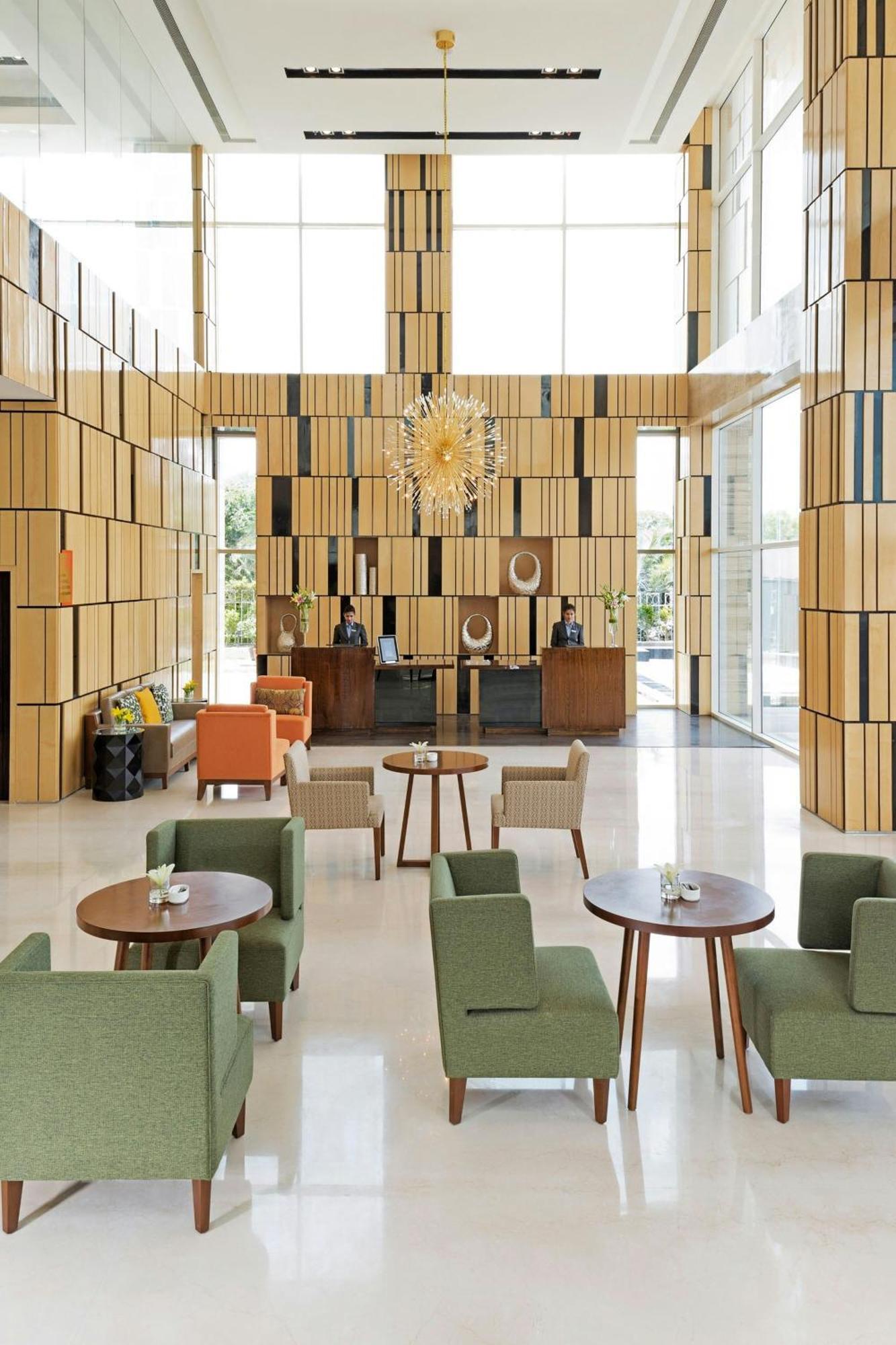 Fairfield By Marriott Lucknow Hotel Bagian luar foto